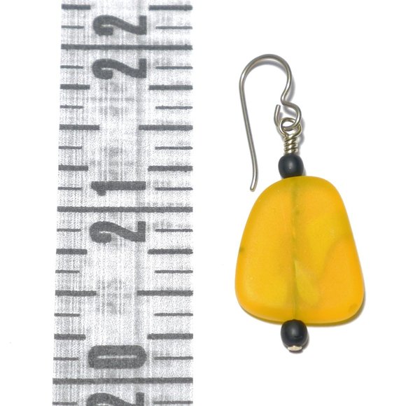 Hand Crafted Handmade Earrings Yellow & Black Freeform Glass Bead Earrings - Picture 4 of 5